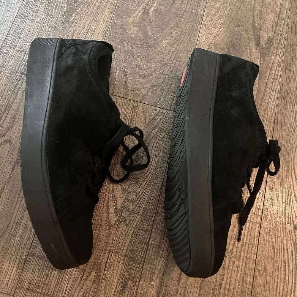 Fitflop‎ Women’s Suede Sneakers 9 Black